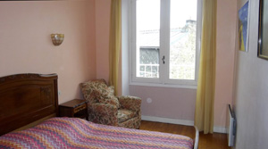 Crozon - Morgat T2 PLEINE VUE MER - La chambre au calme c�t� jardin