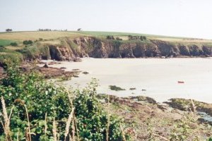 Argol - Maison de Cam�ros - Plage de Cam�ros, � 400m