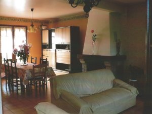 Crozon - Maison � Kerbastum - Salle � manger avec chemin�e