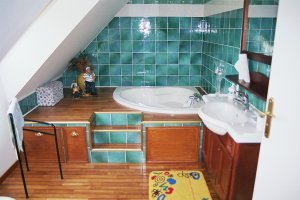 Lanveoc - Maison de Kerlaboussec - Grande salle de bains  l'tage