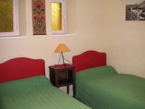 Crozon - Maison rue Myrdhine - Chambre au rez-de-jardin