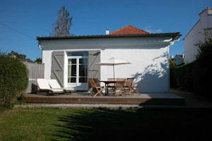 Crozon - Maison Portzic � Morgat - Terrasse avec salon de jardin