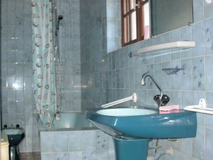 SaintNic - Penty Cost�quer - Salle de bain � l'�tage