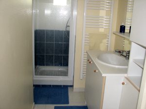 Crozon - Penty Kerdreux Horellou - Salle d'eau au rez-de-chauss�e