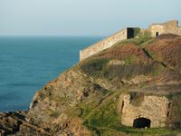 Roscanvel - Penty de Lanvernazal - fort de la Fraternit�