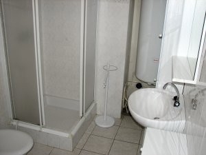 Argol - Penty de Pouloudour - Salle d'eau