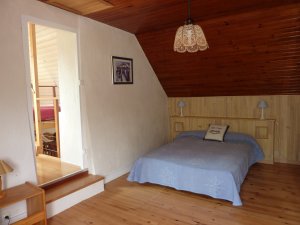 Roscanvel - Penty  Roscanvel - Chambre lit 2 places  l'tage