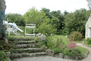 Crozon - Penty  Rostudel - Jardin clos