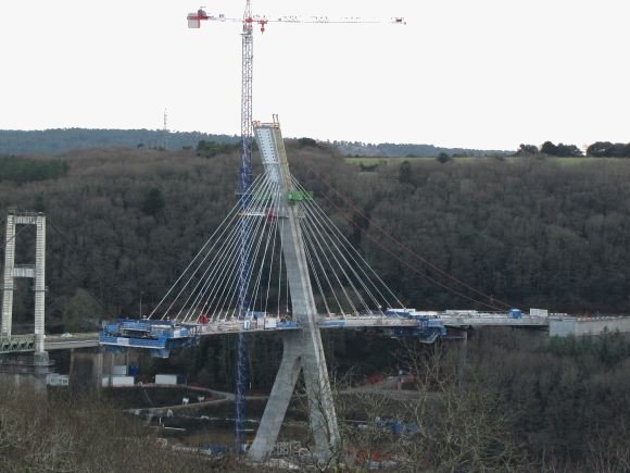 Chantier du pont de T�r�nez au 02/01/10
