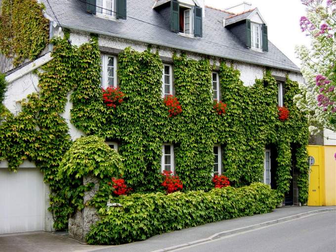 CROZON, Presqu'ile de Crozon Finistere, photo d'une maison de caractre