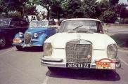 CROZON, voitures de collection, MERCEDES 220 et cabriolet SIMCA des annes 50