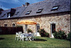 Location Gtes de Vroury Presqu'le de Crozon Finistre - Gite 15641 - Faade mitoyenne