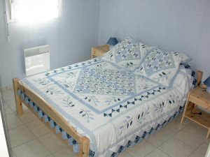Telgruc - Maison  Luzoc - Chambre avec un grand lit