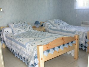 Telgruc - Maison  Luzoc - Chambre avec 2 petits lits